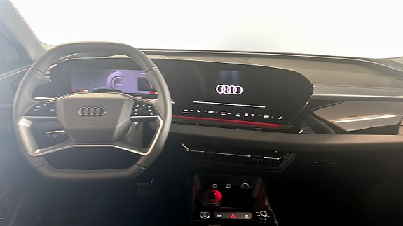 Audi Q6 e-tron 11 of 15