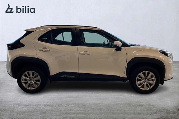 Toyota Yaris Cross 18 of 25