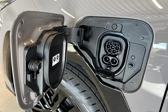Toyota RAV4 27 of 28