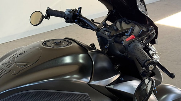 Suzuki GSX-S1000 Helsystem endast 700 mil 0kr insats 6 of 19