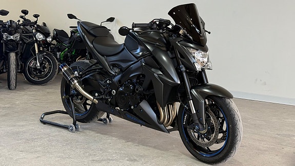 Suzuki GSX-S1000 Helsystem endast 700 mil 0kr insats 2 of 19
