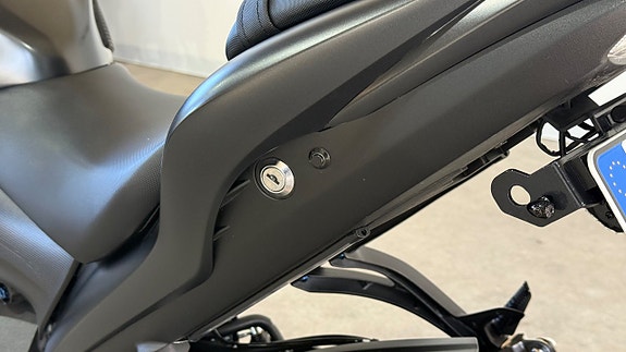 Suzuki GSX-S1000 Helsystem endast 700 mil 0kr insats 14 of 19