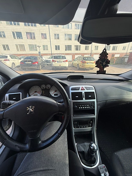 Peugeot 307 7 of 8