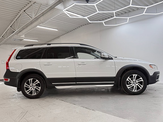 Volvo XC70 5 of 30