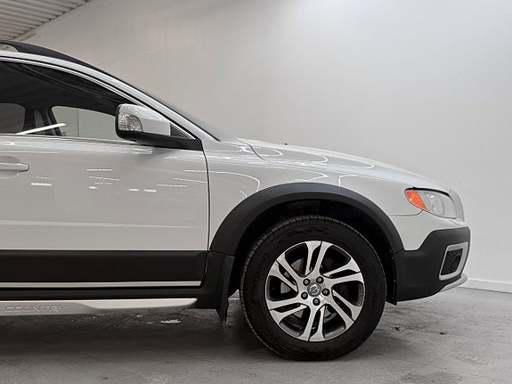 Volvo XC70 26 of 30