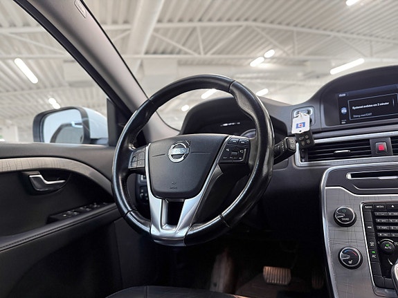 Volvo XC70 24 of 30