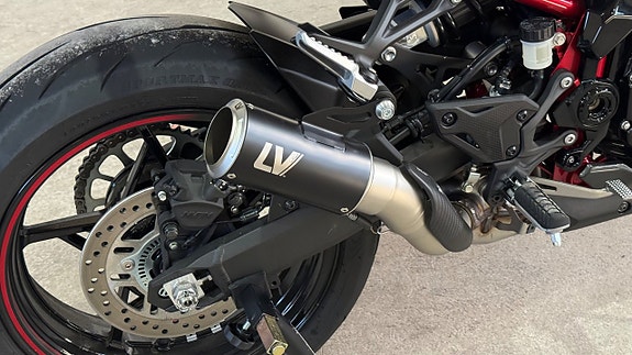 Kawasaki Z900 Endast 28 mil Leo Vince system 0kr instas 5 of 10