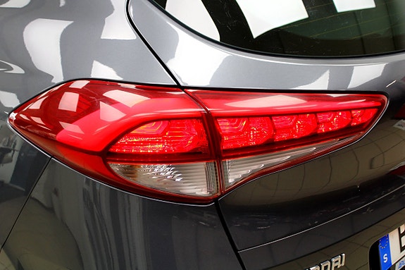 Hyundai Tucson 27 of 29