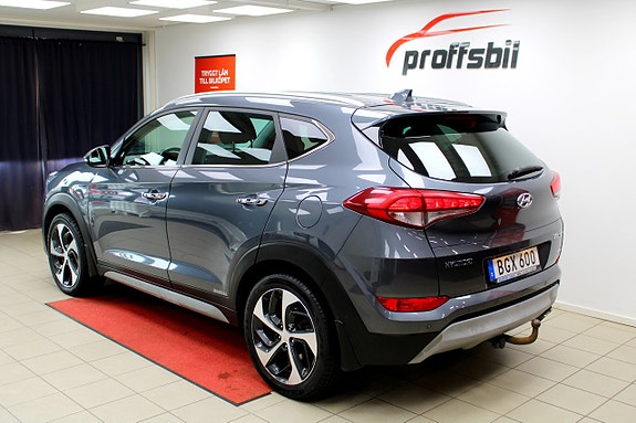 Hyundai Tucson 14 of 29