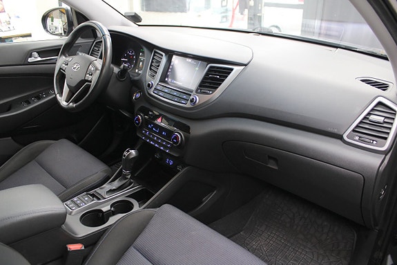 Hyundai Tucson 23 of 29