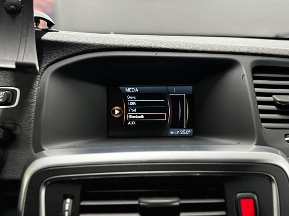 Volvo V60 21 of 22