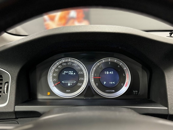 Volvo V60 19 of 22