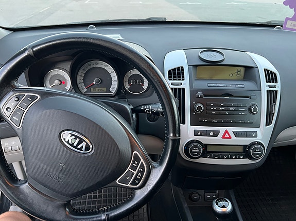 Kia Ceed 6 of 11
