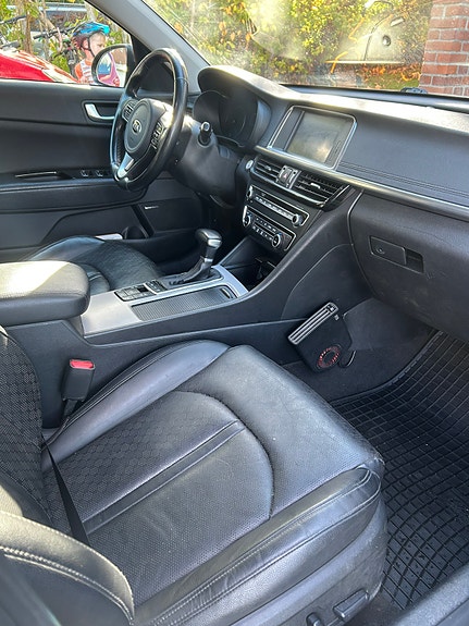 Kia Optima 2 of 11