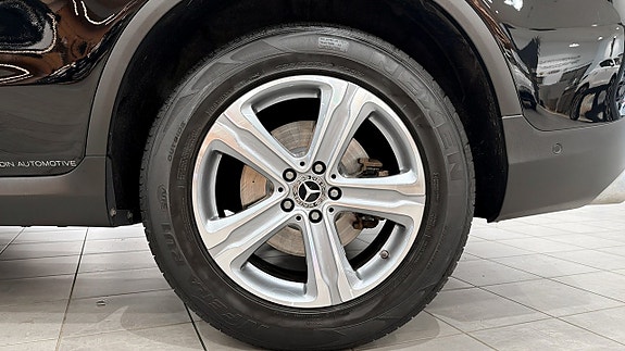 Mercedes-Benz GLC220 d 8 of 23