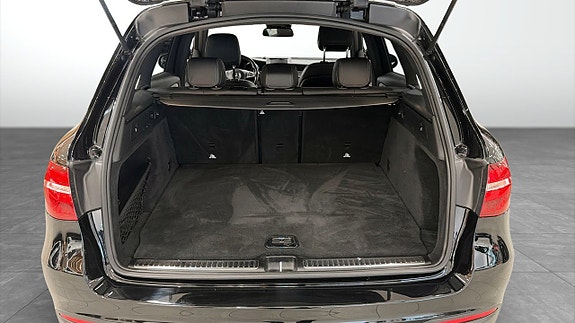Mercedes-Benz GLC220 d 9 of 23