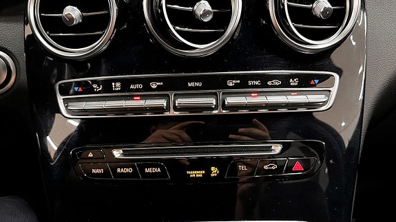 Mercedes-Benz GLC220 d 23 of 23