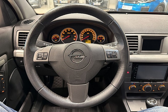 Opel Vectra 10 of 18