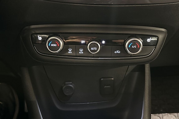 Opel Crossland X 16 of 23