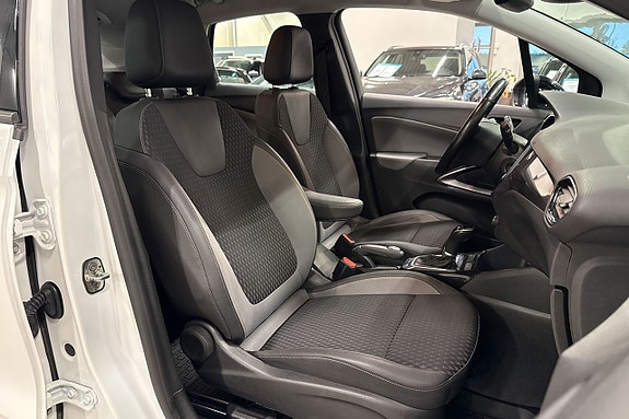 Opel Crossland X 19 of 23