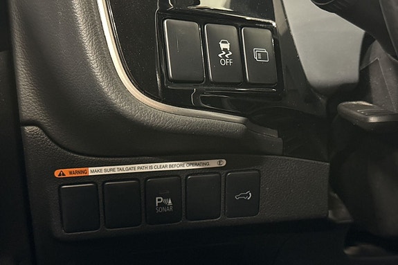 Mitsubishi Outlander 12 of 26