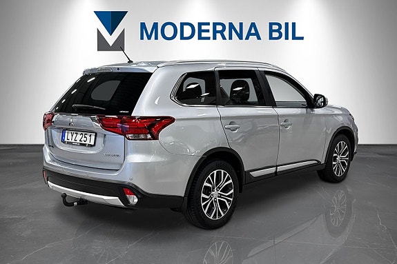 Mitsubishi Outlander 6 of 26