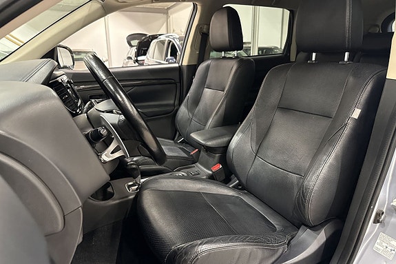 Mitsubishi Outlander 20 of 26