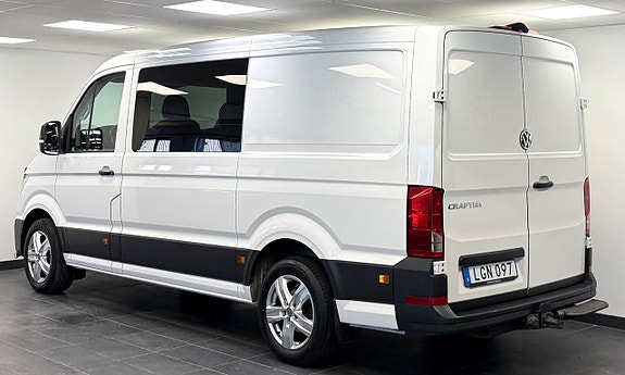 Volkswagen Crafter 35 2 of 22