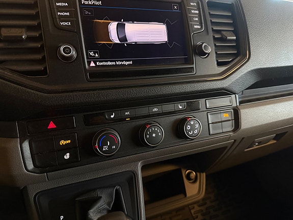 Volkswagen Crafter 35 18 of 22