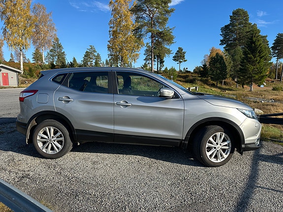 Nissan Qashqai 2 of 9