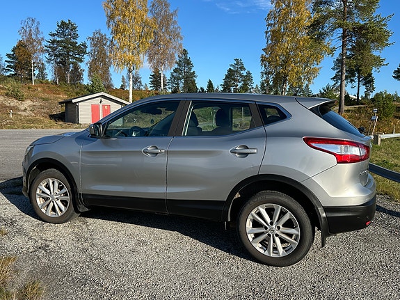 Nissan Qashqai 5 of 9