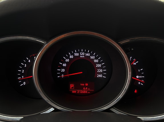 Kia Sorento 7 of 9