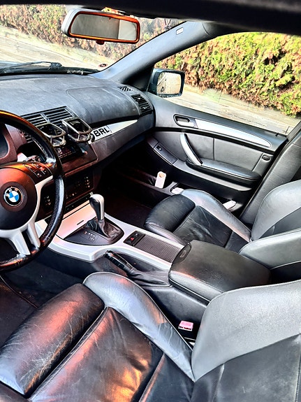 BMW X5 5 of 8