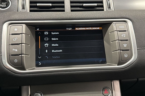 Land Rover Range Rover Evoque 14 of 24