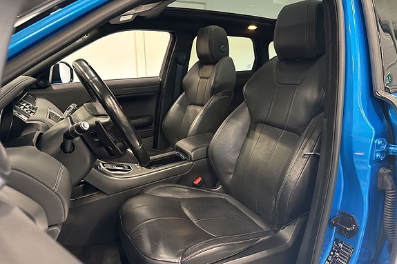 Land Rover Range Rover Evoque 17 of 24