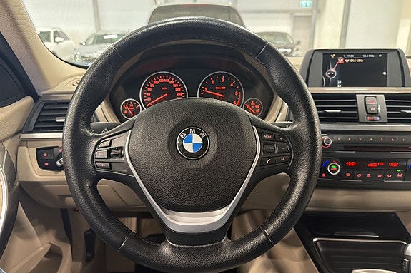 BMW 320d 10 of 21