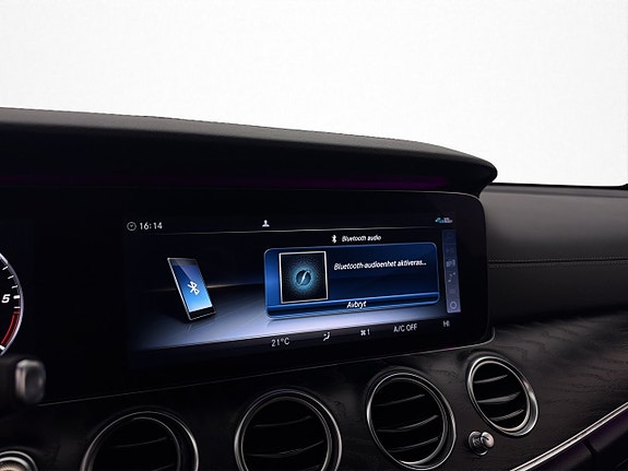Mercedes-Benz E220 23 of 30