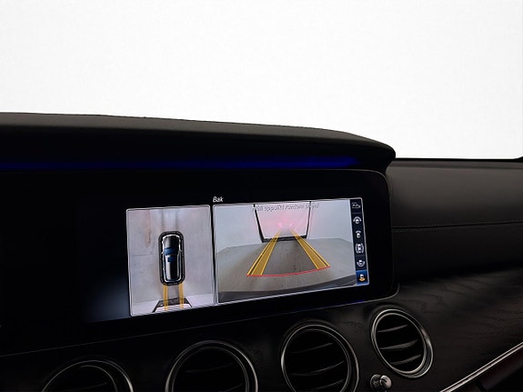 Mercedes-Benz E220 25 of 30