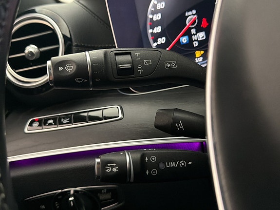 Mercedes-Benz E220 29 of 30