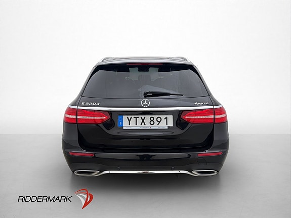 Mercedes-Benz E220 6 of 30