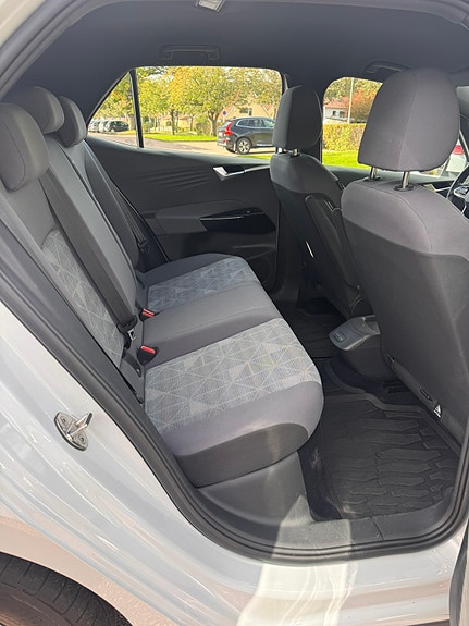 Volkswagen ID.3 6 of 12
