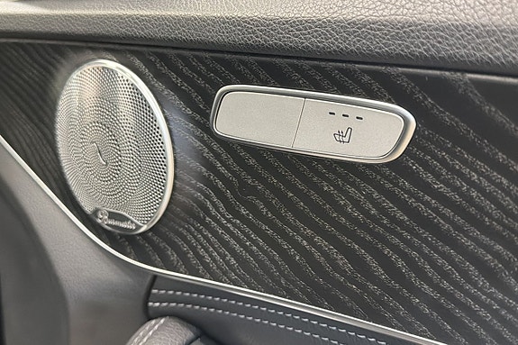 Mercedes-Benz C350 20 of 24