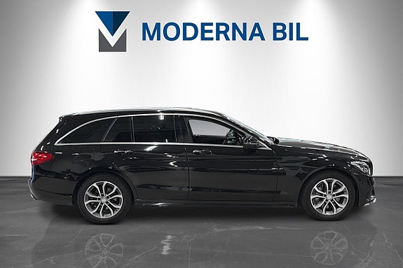 Mercedes-Benz C350 7 of 24
