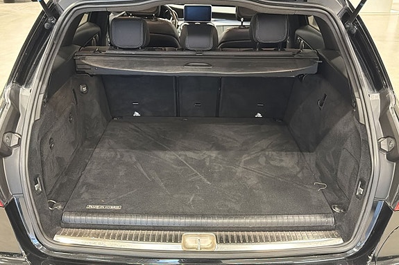 Mercedes-Benz C350 24 of 24