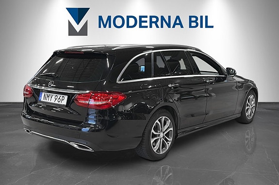 Mercedes-Benz C350 6 of 24