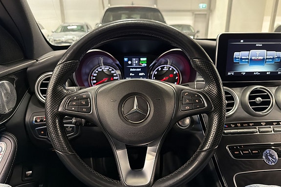 Mercedes-Benz C350 13 of 24