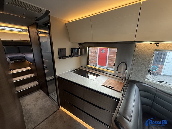 Adria SUPERSONIC 890 LL * Hydr. stödben * AC * Skinn * 12 of 21