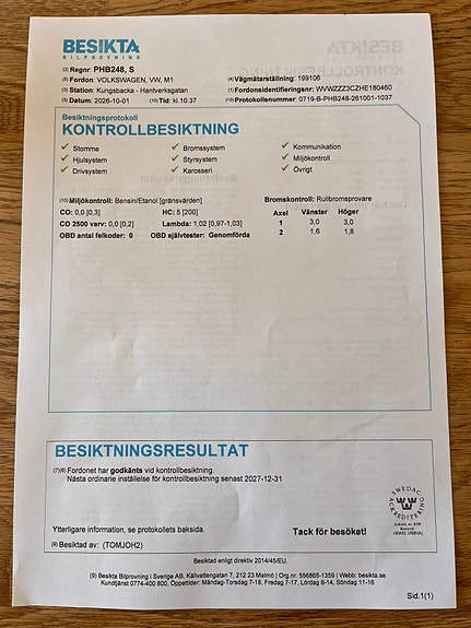 Volkswagen Passat 10 of 11