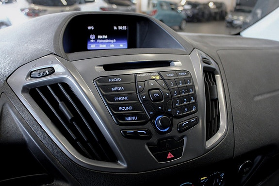 Ford Transit Custom 13 of 16