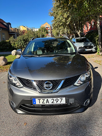 Nissan Qashqai 4 of 17